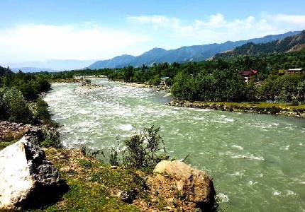 Kashmir and Vaishno Devi Tour Package from Chandigarh