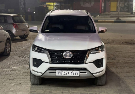 Fortuner Car