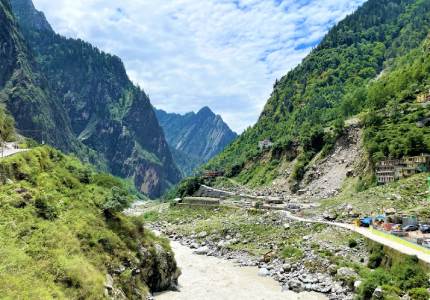 Hemkunt Sahib Pilgrimage Tour | Spiritual Journey in Uttarakhand