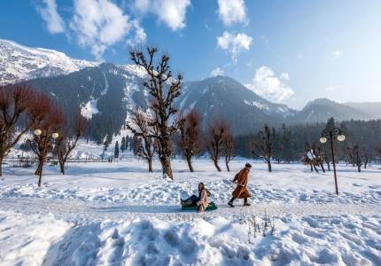 Kashmir Tour Packages from Chandigarh